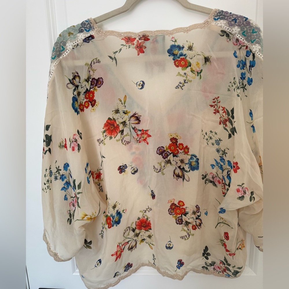 Johnny Was Cream Embroidered Boho V-Neck Tunic - Picture 2 of 4